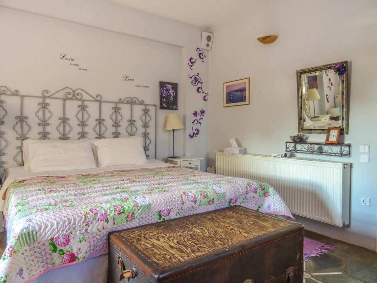 St. Thomas Bed And Breakfast Paianía 외부 사진
