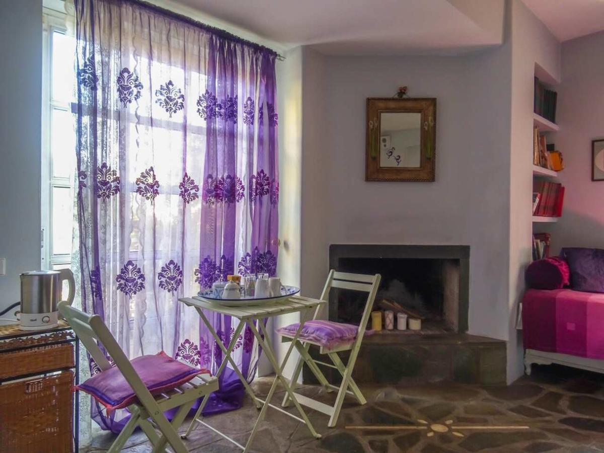 St. Thomas Bed And Breakfast Paianía 외부 사진